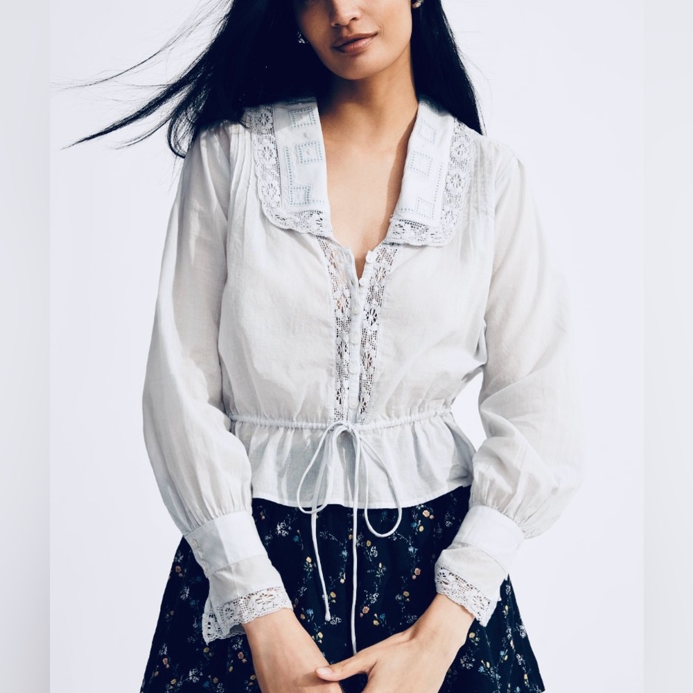 Anthropologie Lace-Placket Blue Long-Sleeve Blouse Large